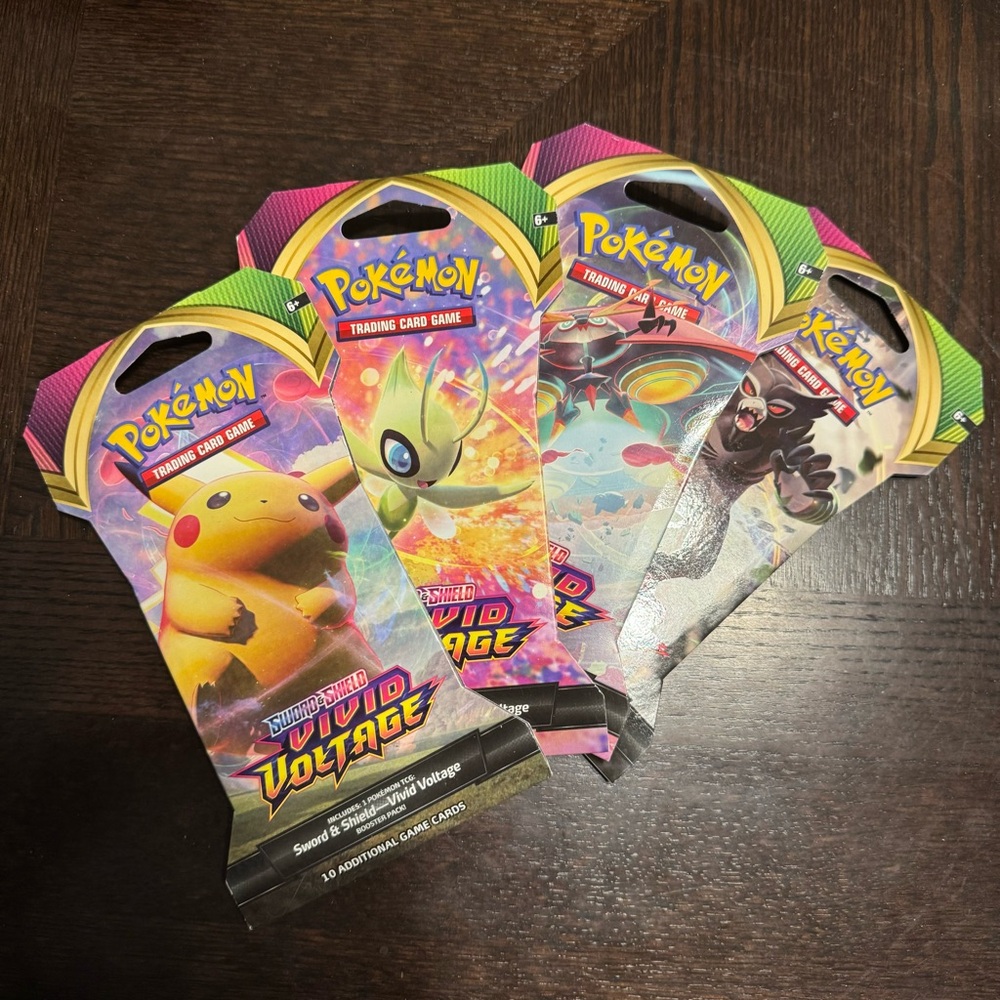 Pokemon - Vivid Voltage - 4x Hard Sleeved Booster Packs - New Sealed